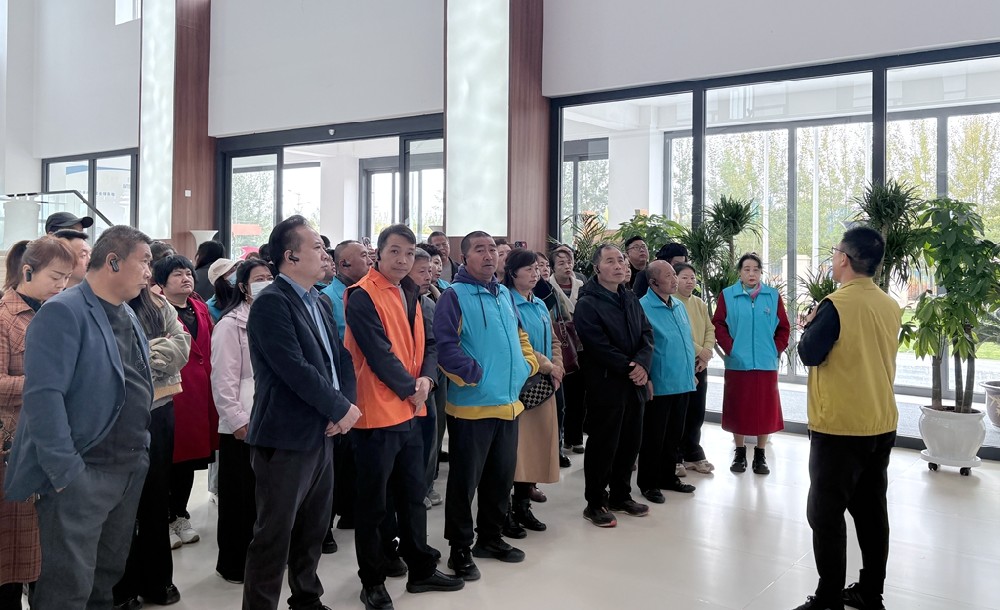 临洮县创业能力提升班学员到甘肃传祁甘味乳业观摩学习