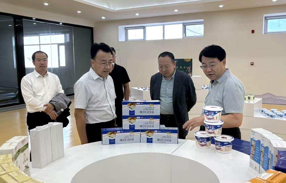 微信图片_20250904172023_1520_80.jpg